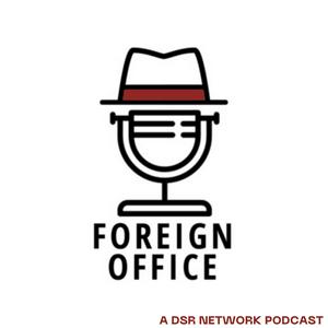 Lyt til Foreign Office with Michael Weiss i appen