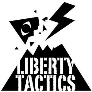 Lyt til Liberty Tactics i appen